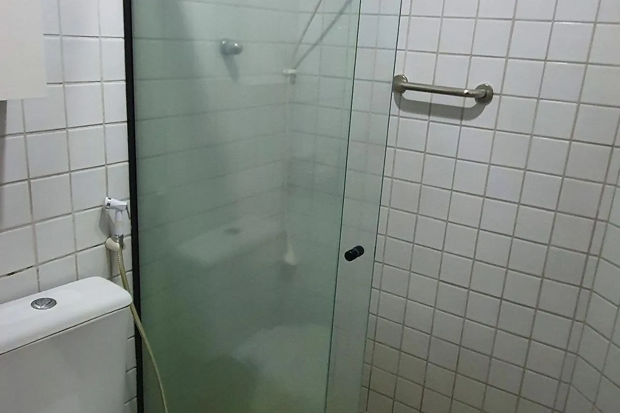 Apt 2 Quartos Com Varanda Proximo Praca Casa Forte O Bairro Mais Agradavel Do Recife Arn901 아파트