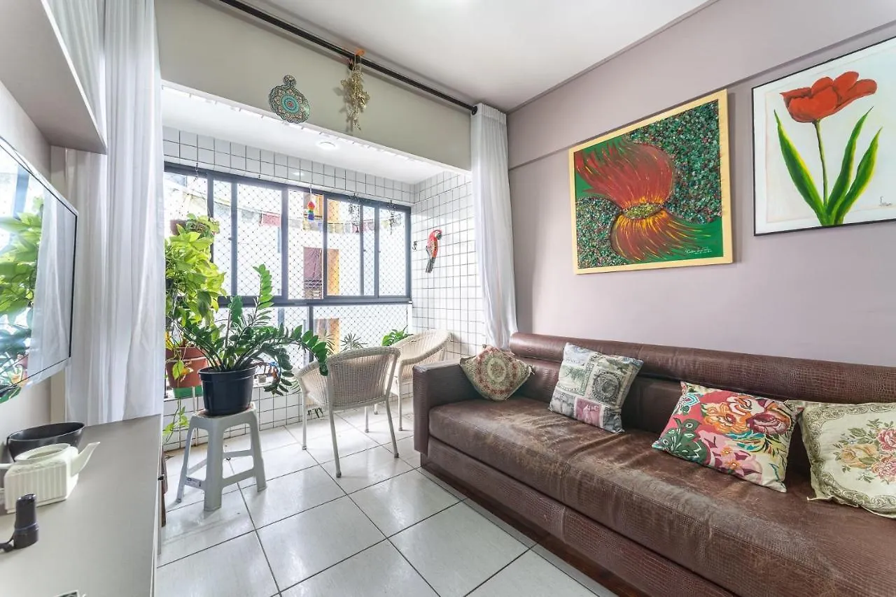 Apt 2 Quartos Com Varanda Proximo Praca Casa Forte O Bairro Mais Agradavel Do Recife Arn901