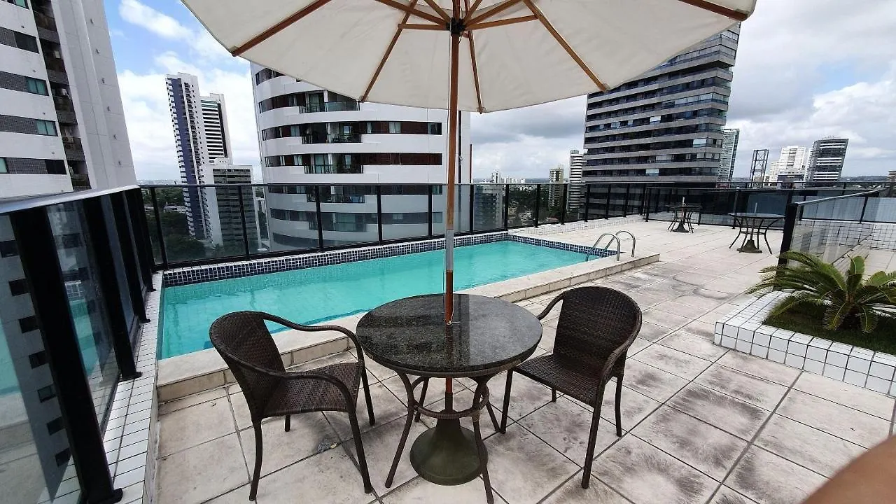 Apt 2 Quartos Com Varanda Proximo Praca Casa Forte O Bairro Mais Agradavel Do Recife Arn901 0*,