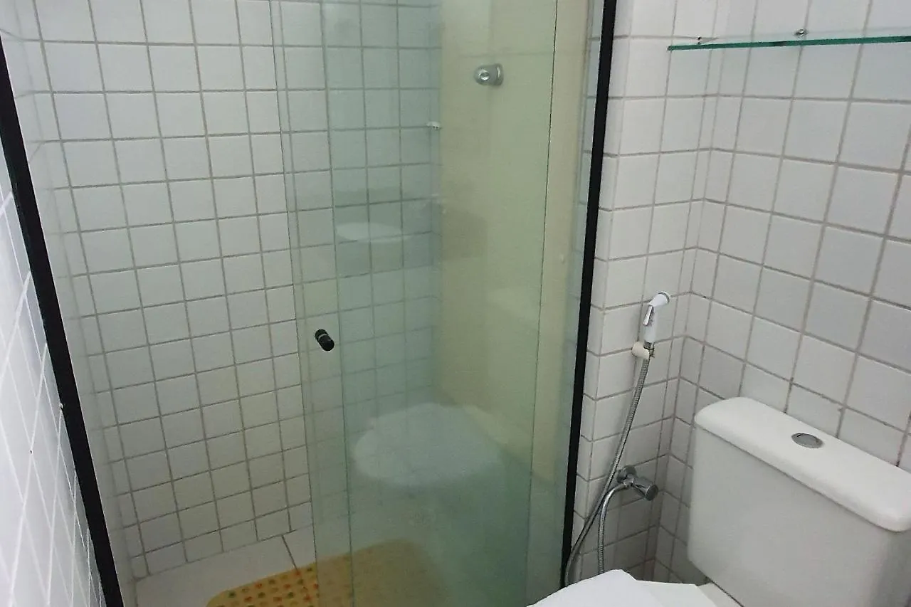 Apt 2 Quartos Com Varanda Proximo Praca Casa Forte O Bairro Mais Agradavel Do Recife Arn901